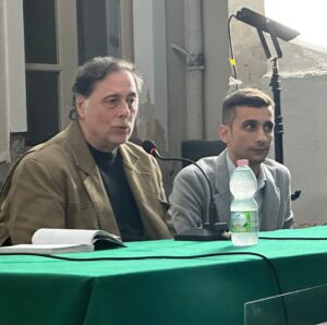 Presentazione La grotta del Castillo Acireale